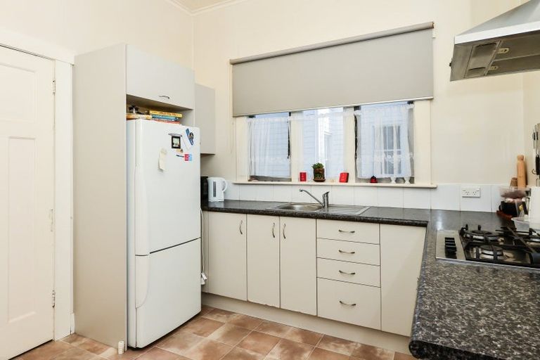 Photo of property in 67 Te Aroha Street, Hamilton East, Hamilton, 3216