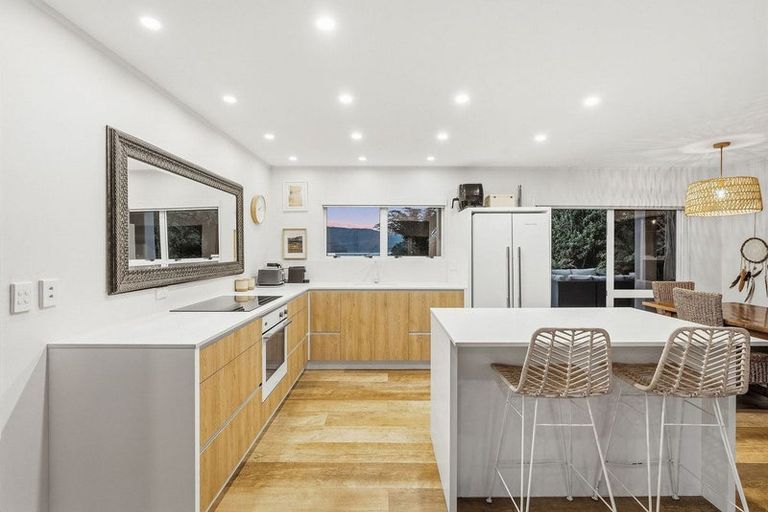 Photo of property in 176 Spencer Road, Lake Tarawera, Rotorua, 3076