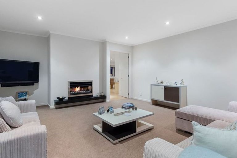 Photo of property in 131 Kowhai Road, Mairangi Bay, Auckland, 0630