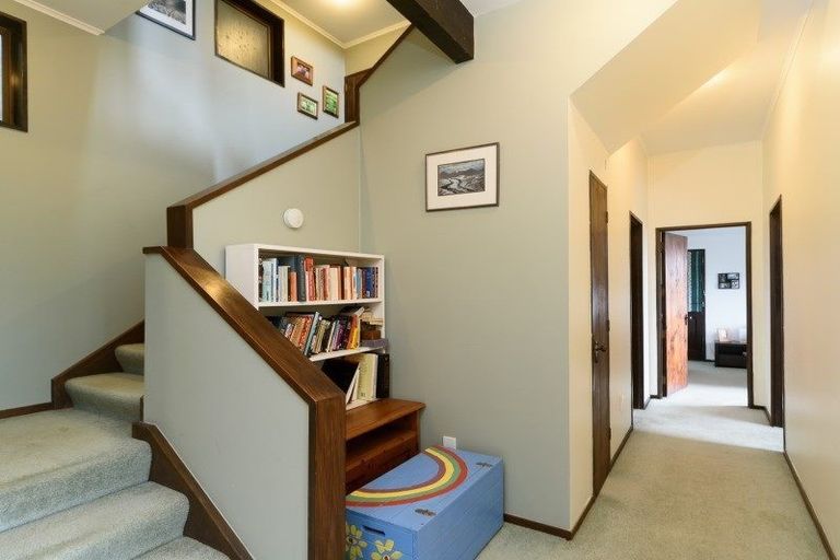 Photo of property in 1 Paparata Street, Karori, Wellington, 6012