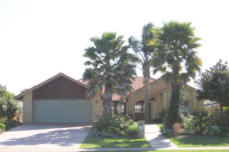 Photo of property in 68 Palm Beach Boulevard, Papamoa Beach, Papamoa, 3118