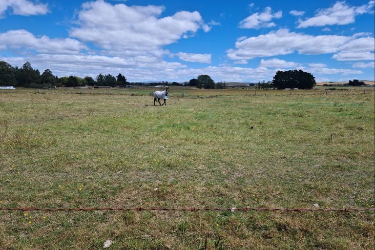 Photo of property in 33 Devils Bridge Road, Weston, Oamaru, 9492