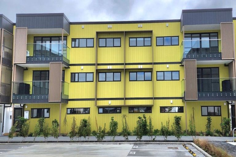 Photo of property in 102/5 Newelm Lane, Flat Bush, Auckland, 2019