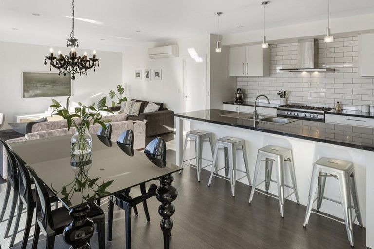 Photo of property in 90 Washbourn Drive, Richmond, 7020