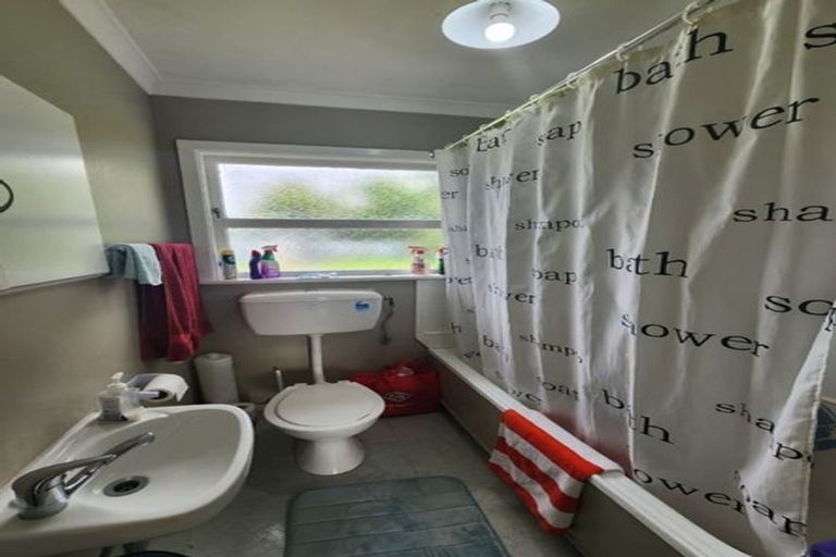 Photo of property in 38 Rugby Street, Levin, 5510