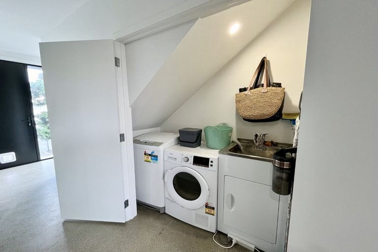 Photo of property in 431a Jackson Street, Petone, Lower Hutt, 5012