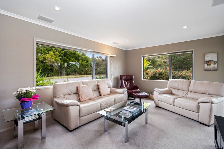 Photo of property in 195 Rangitane Road, Kerikeri, 0294