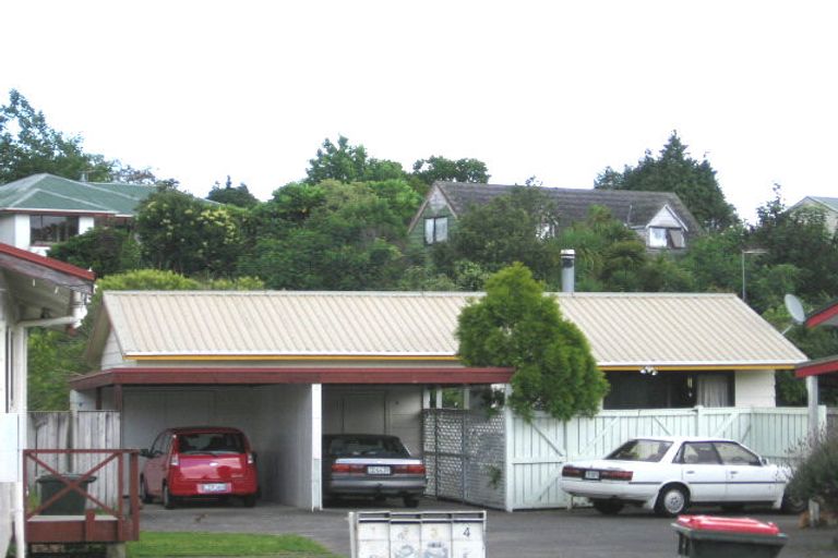 Photo of property in 1/9 Margate Road, Blockhouse Bay, Auckland, 0600