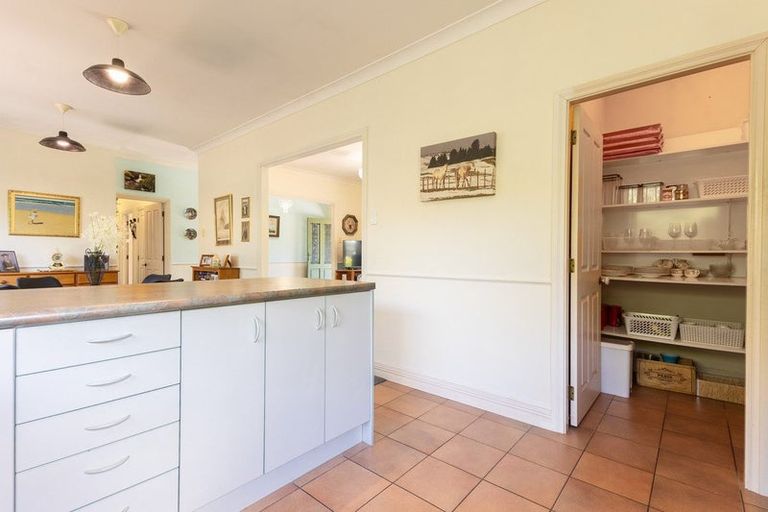 Photo of property in 134b Raumati Road, Raumati Beach, Paraparaumu, 5032