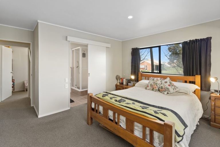 Photo of property in 120 Endeavour Avenue, Flagstaff, Hamilton, 3210