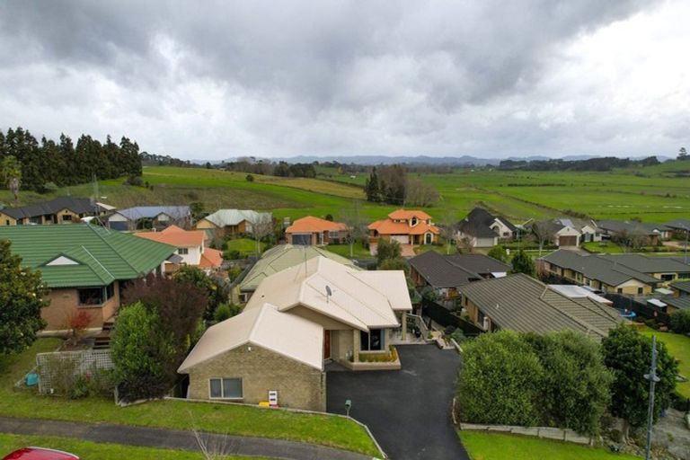 Photo of property in 40 Greenfield Drive, Western Heights, Hamilton, 3200