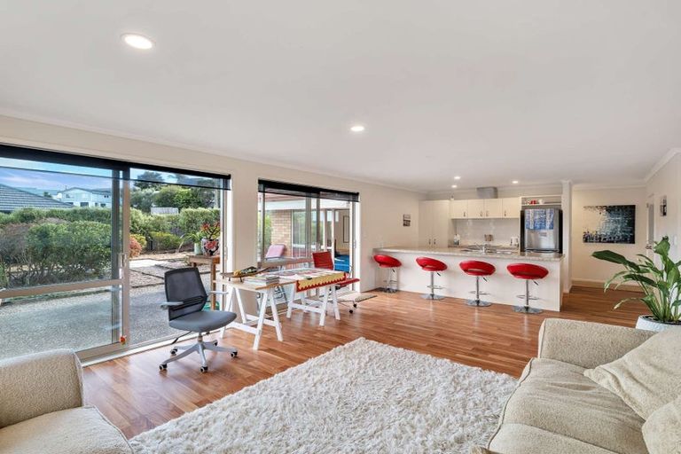 Photo of property in 9 Hewson Drive, Snells Beach, 0920