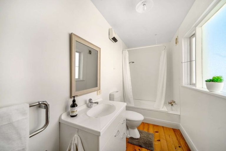 Photo of property in 56 Surrey Street, Caversham, Dunedin, 9012