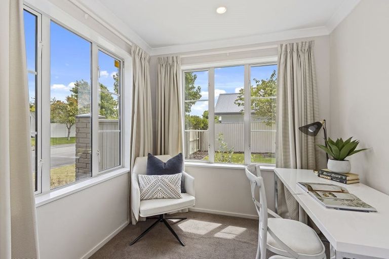 Photo of property in 10 Applefield Court, Northwood, Christchurch, 8051