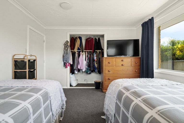 Photo of property in 57 Brighton Road, Green Island, Dunedin, 9018