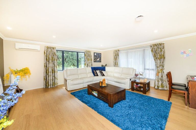 Photo of property in 339 Stoney Creek Road, Kelvin Grove, Palmerston North, 4470