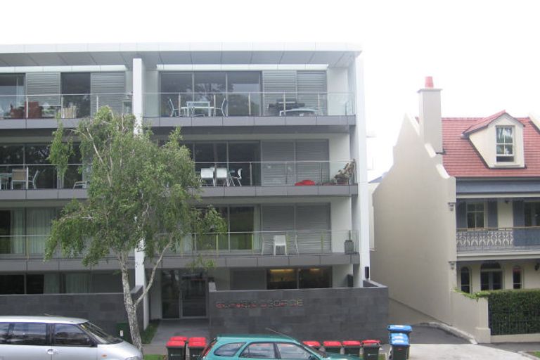 Photo of property in Domain Terraces, 1w George Street, Newmarket, Auckland, 1023