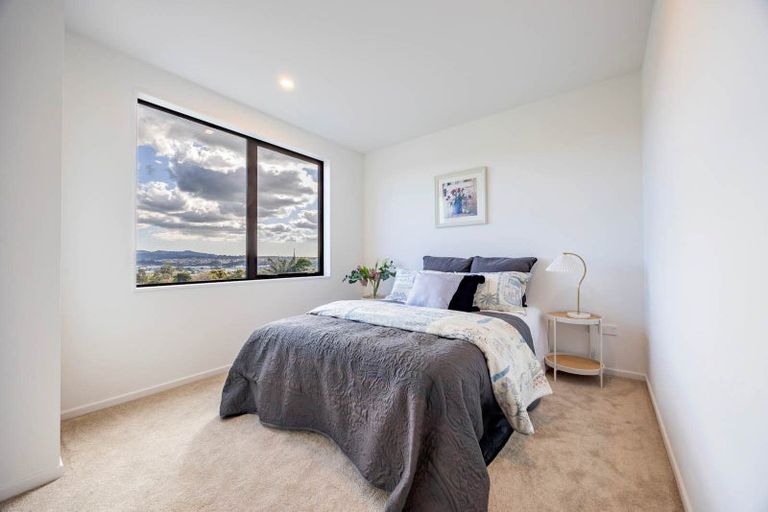 Photo of property in 6/4 Waitaki Street, Henderson, Auckland, 0612