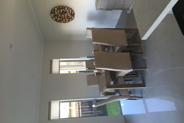 Photo of property in 178 Helenslee Road, Pokeno, 2472