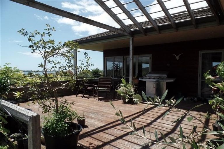 Photo of property in 36 James Cook Drive, Welcome Bay, Tauranga, 3112