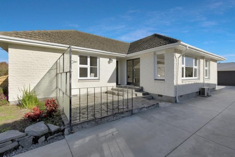 Photo of property in 33 Hounslow Street, Ilam, Christchurch, 8041