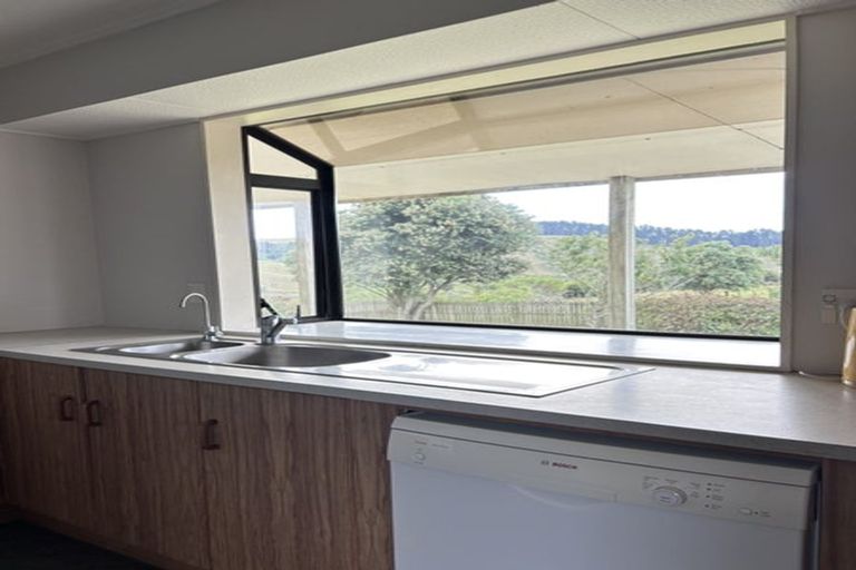 Photo of property in 339a Wainui Road, Raglan, 3297