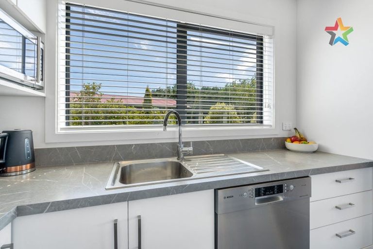 Photo of property in 53 Kirkbride Street, Wallacetown, 9816