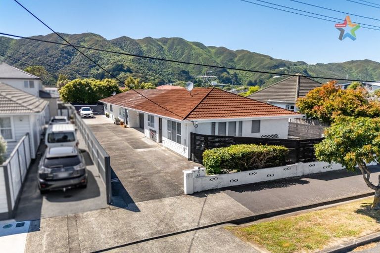 Photo of property in 2/43 Leighton Avenue, Waiwhetu, Lower Hutt, 5010