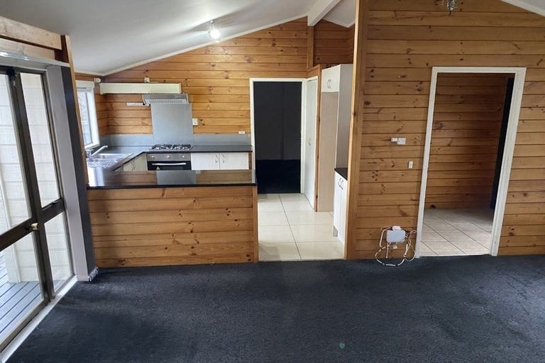 Photo of property in 80 Eugenia Rise, Totara Heights, Auckland, 2105