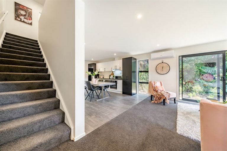 Photo of property in 11 Hastings Grove, Wainuiomata, Lower Hutt, 5014