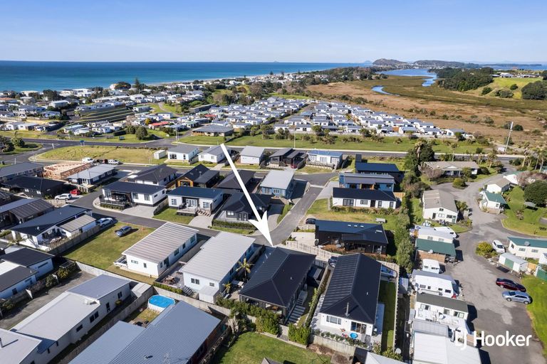 Photo of property in 16 Moet Crescent, Waihi Beach, 3611