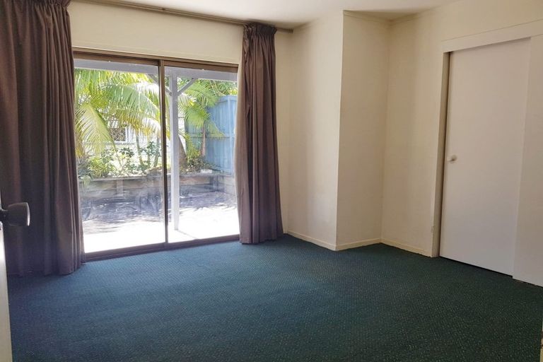 Photo of property in 2/60 Aramoana Avenue, Devonport, Auckland, 0624