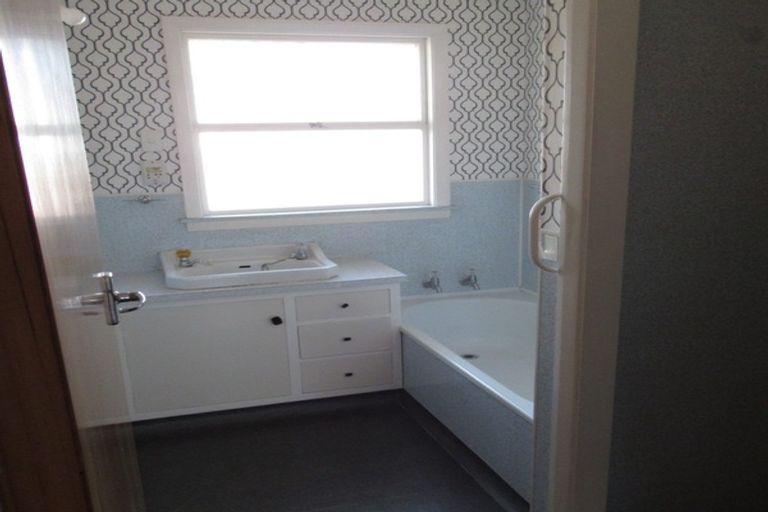 Photo of property in 45 Agnes Street, Tinwald, Ashburton, 7700