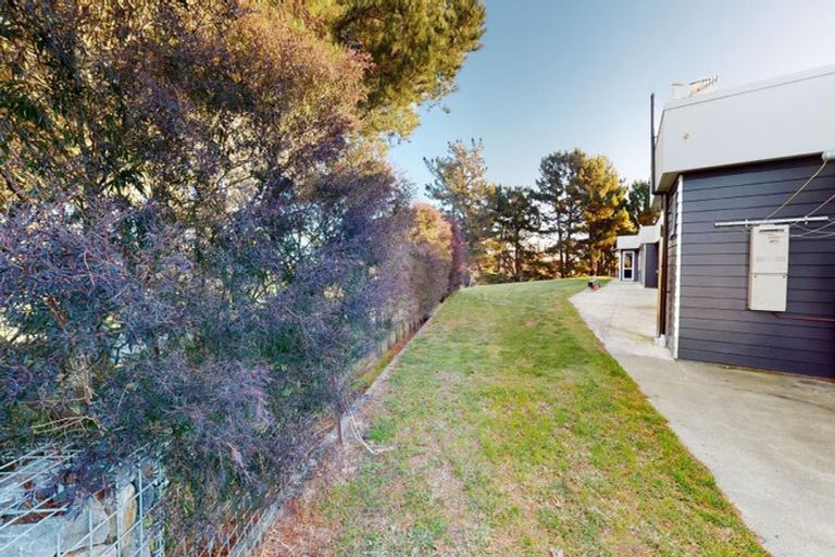 Photo of property in 1122 Rangiotu Road, Rangiotu, Palmerston North, 4477