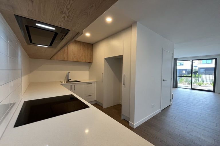 Photo of property in 5/36 Henry Tayler Rise, Wainui, 0932