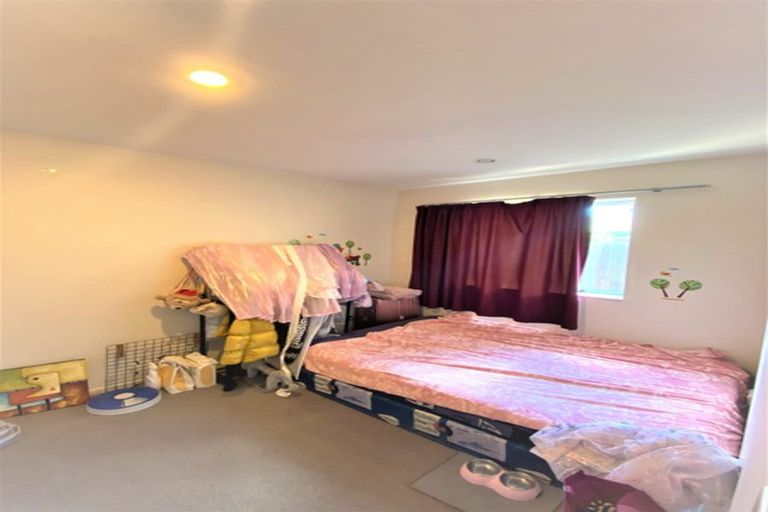 Photo of property in 4a Pinehurst Crescent, Russley, Christchurch, 8042