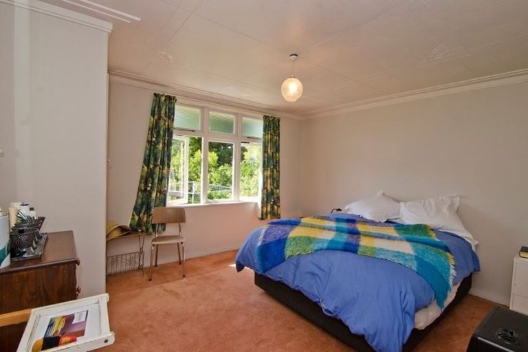 Photo of property in 147 Branxholm Street, Roxburgh, 9500