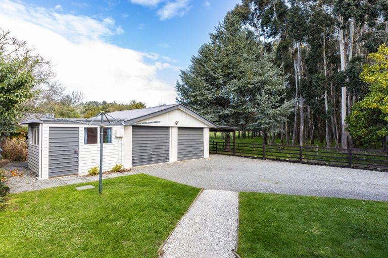 Photo of property in 39 Hurunui Street, Cracroft, Christchurch, 8025