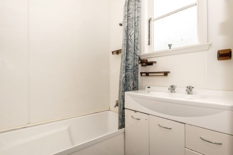 Photo of property in 23 Centennial Crescent, Te Hapara, Gisborne, 4010