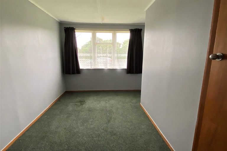 Photo of property in 2 Robertshawe Crescent, Dannevirke, 4930