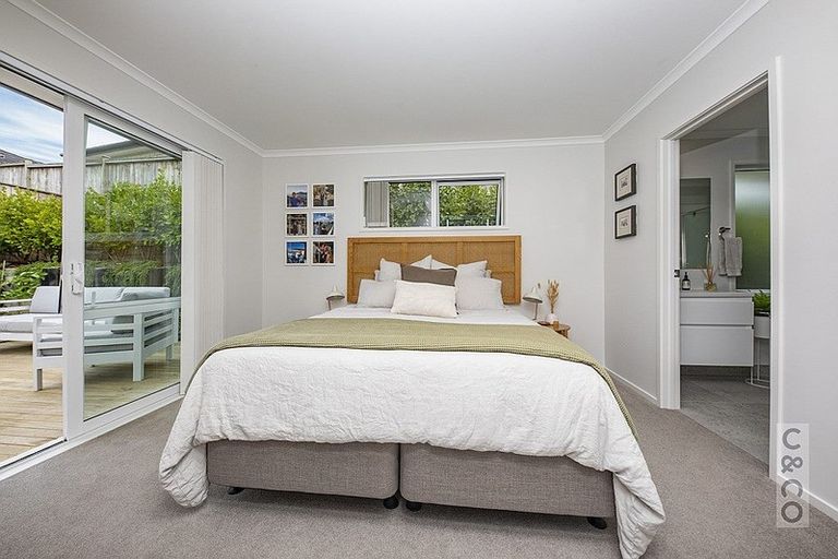 Photo of property in 31 Pitoitoi Drive, Riverhead, 0820