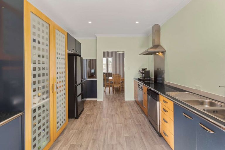 Photo of property in 15 Mason Terrace, Gonville, Whanganui, 4501