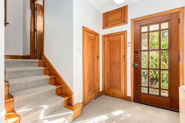 Photo of property in 54 Belvedere Road, Hataitai, Wellington, 6021