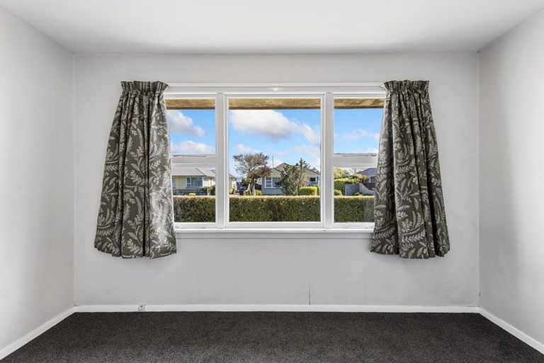 Photo of property in 17 Rollesby Street, Hoon Hay, Christchurch, 8025