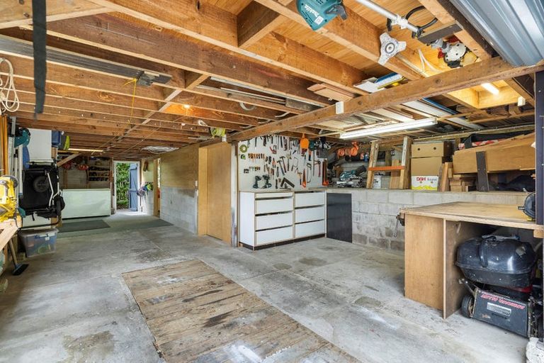 Photo of property in 32 Beswick Place, Birkdale, Auckland, 0626