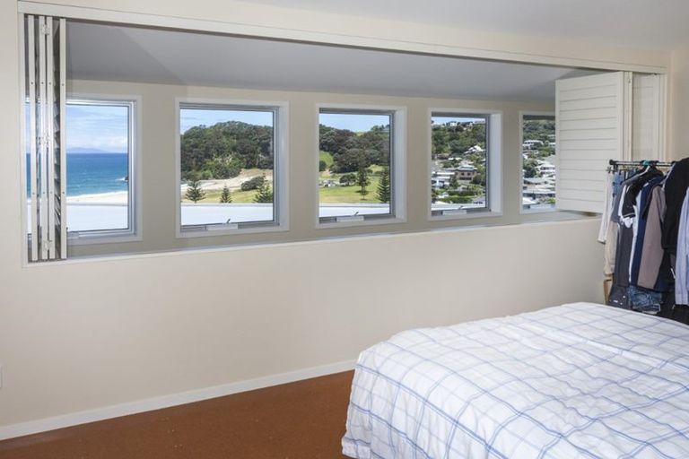 Photo of property in 135 Bambury Place, Onemana, Whangamata, 3691