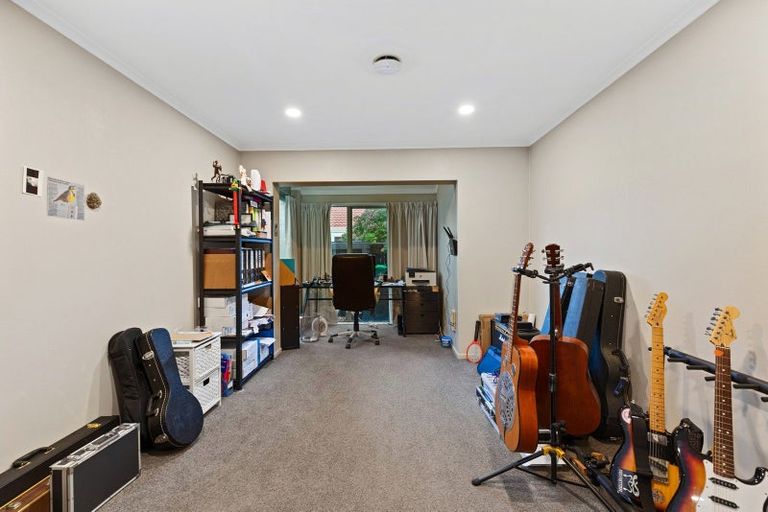 Photo of property in 12 Jasmine Place, Mount Maunganui, 3116