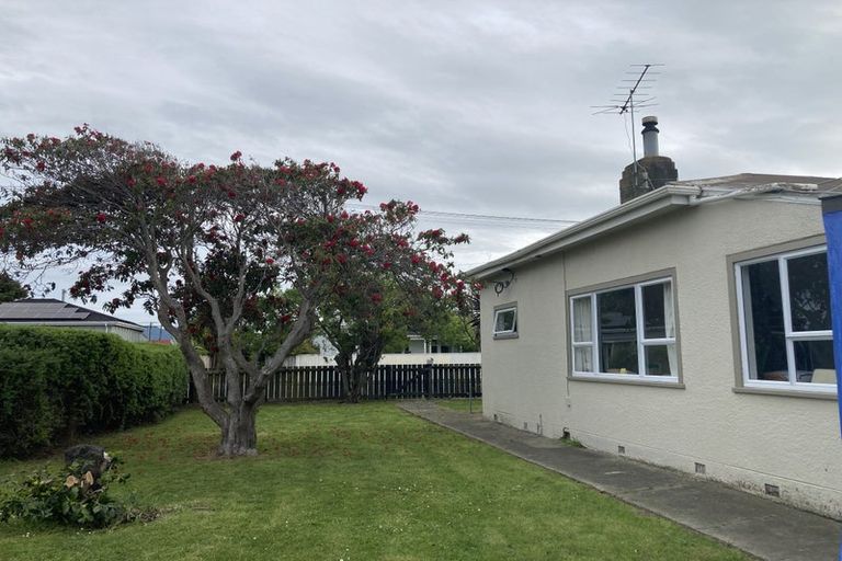 Photo of property in 6 Rangatira Street, Otaki, 5512