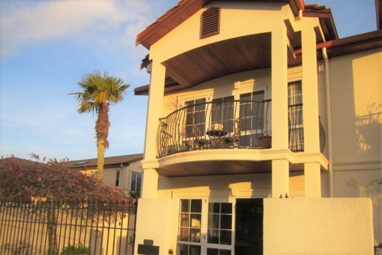 Photo of property in 4/1336 Pukuatua Street, Rotorua, 3010