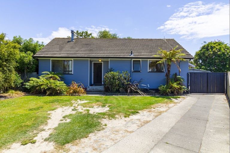 Photo of property in 12 Bright Crescent, Maraenui, Napier, 4110